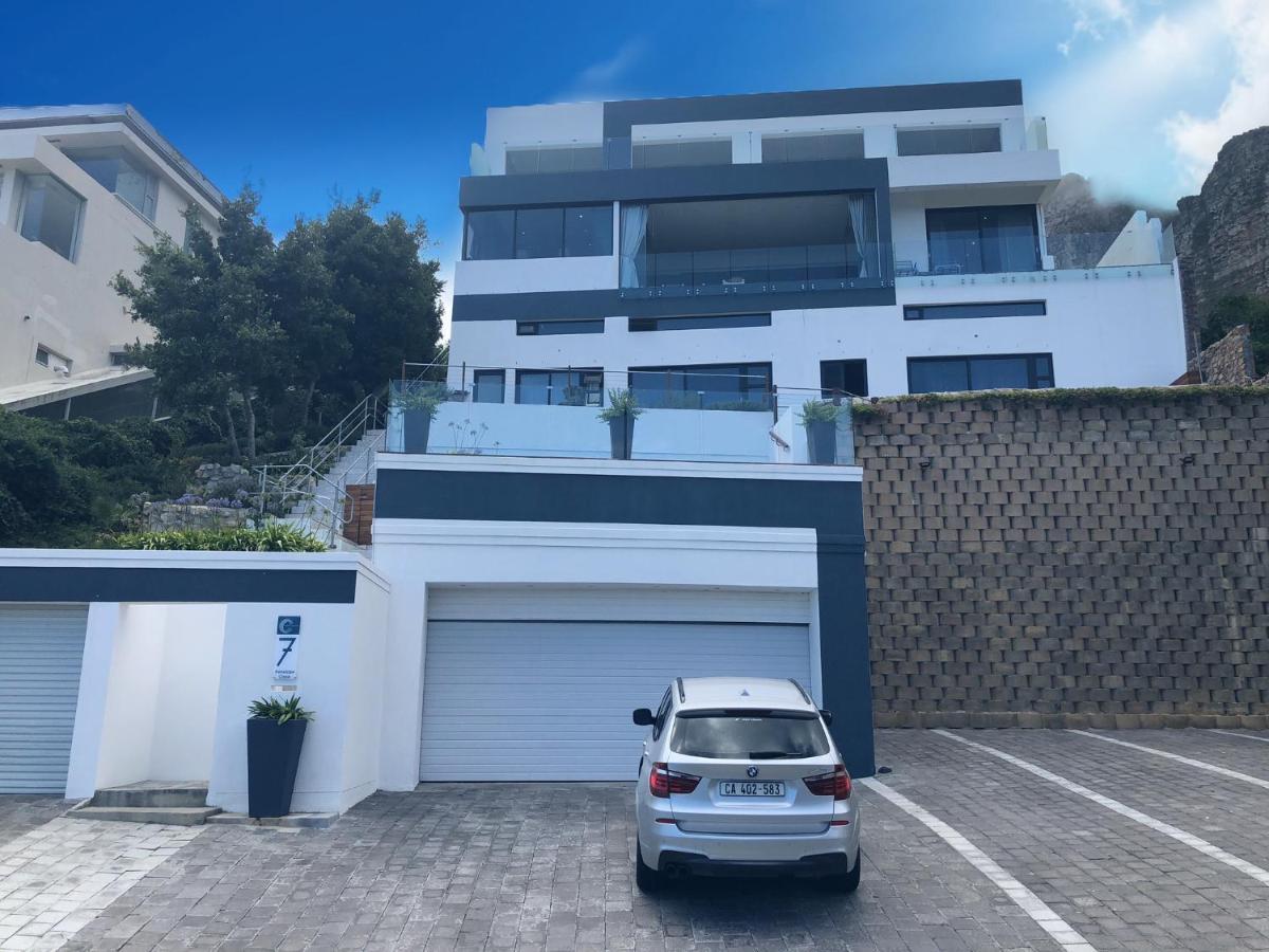 Camps Bay Blue Self-Catering Studios Cape Town Exterior photo