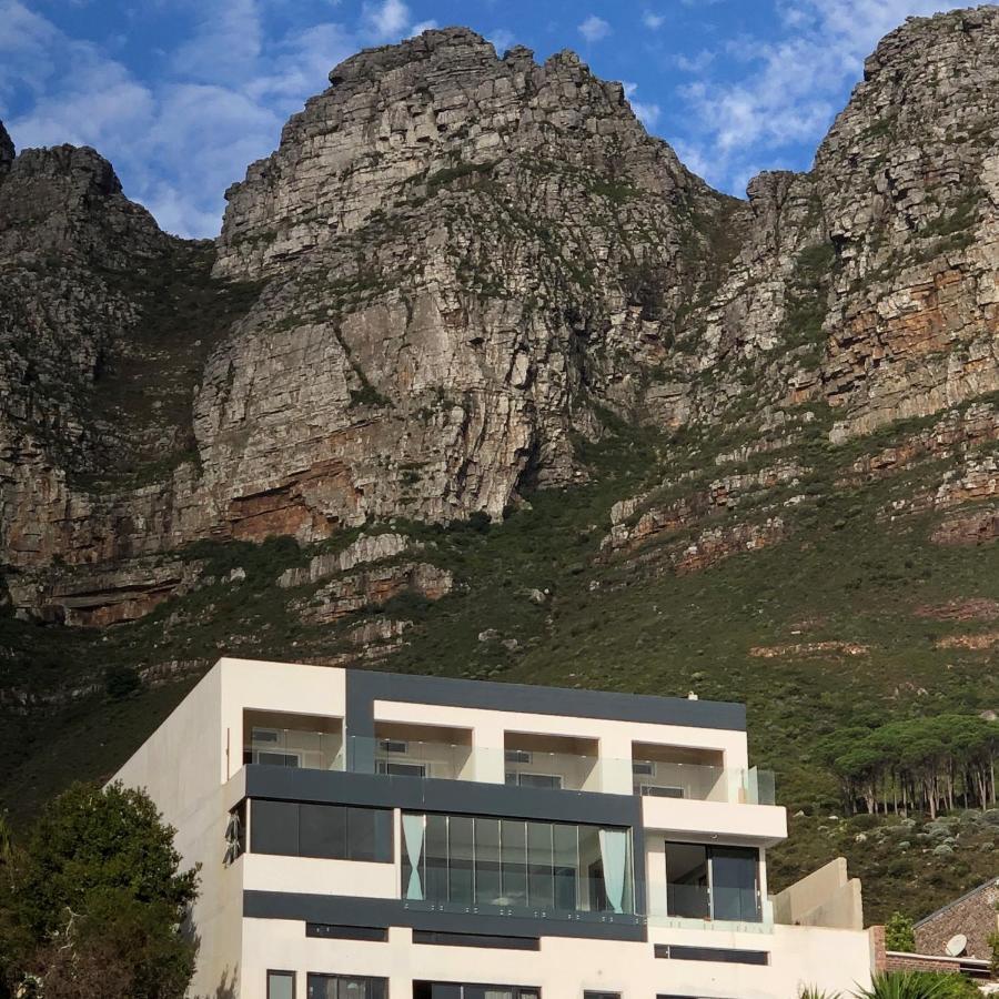 Camps Bay Blue Self-Catering Studios Cape Town Exterior photo