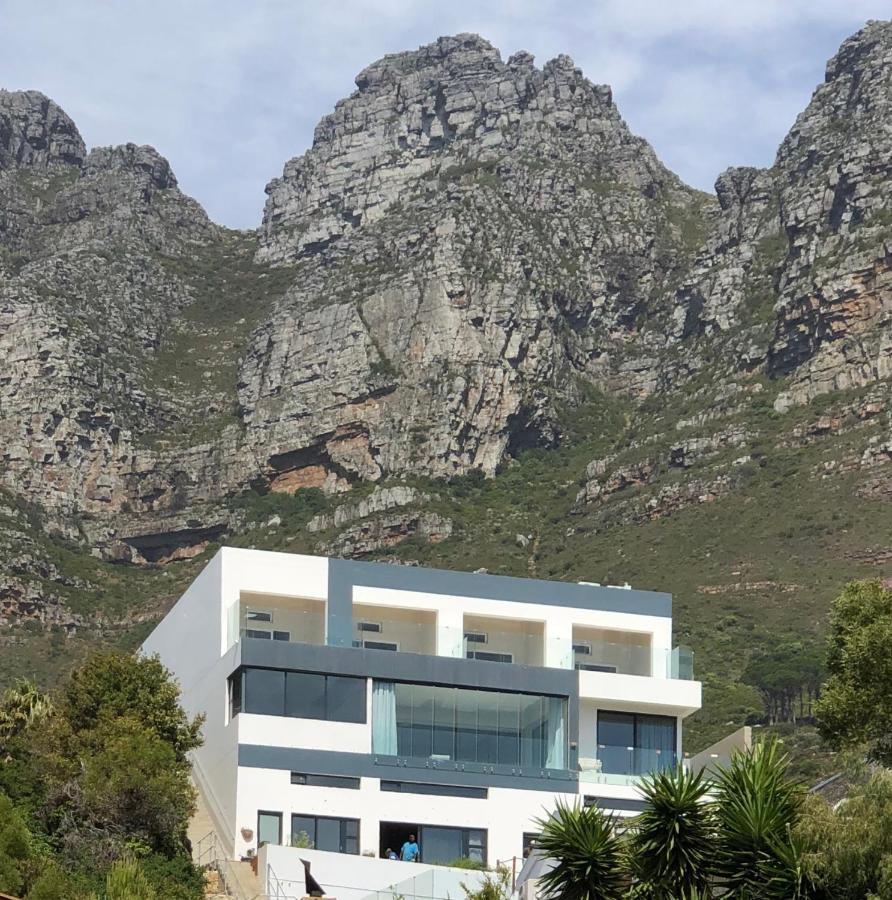 Camps Bay Blue Self-Catering Studios Cape Town Exterior photo