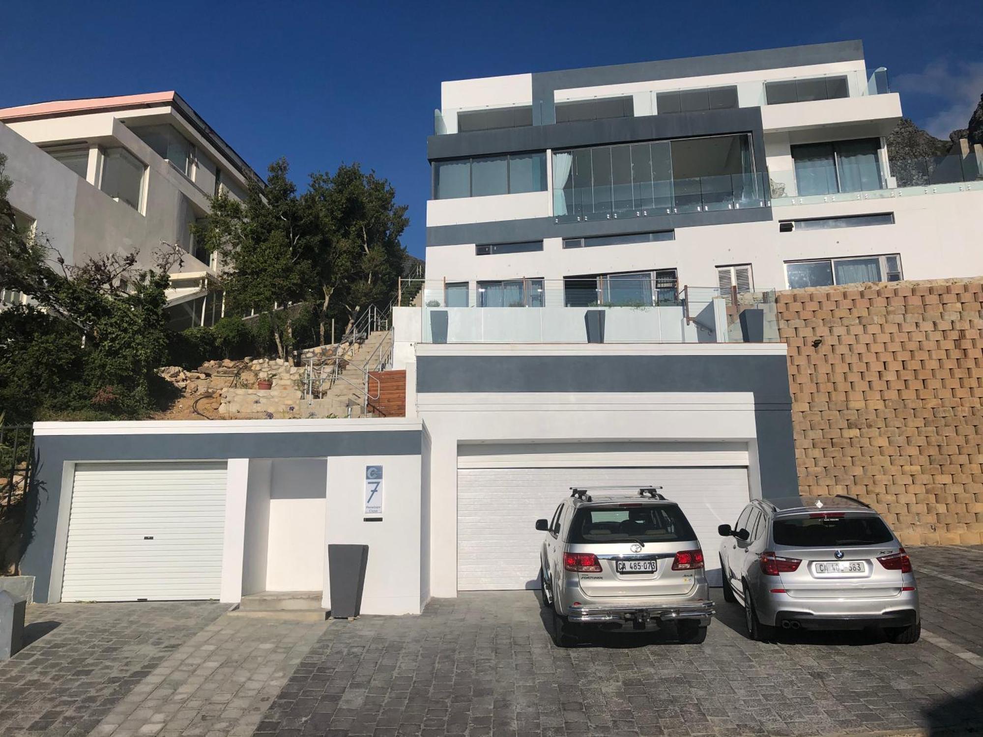 Camps Bay Blue Self-Catering Studios Cape Town Exterior photo