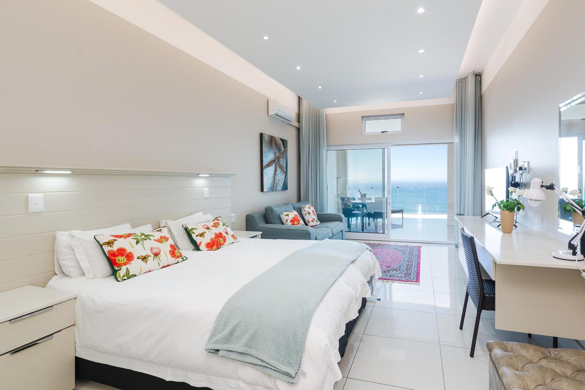 Camps Bay Blue Self-Catering Studios Cape Town Exterior photo